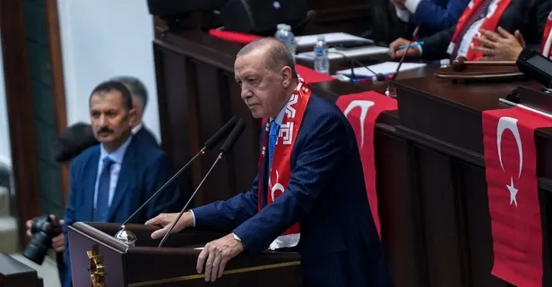 Başkan Erdoğan'dan Özel'e vesayet ayarı: "Bu ülkede cuntacılığın kitabını CHP yazdı"
