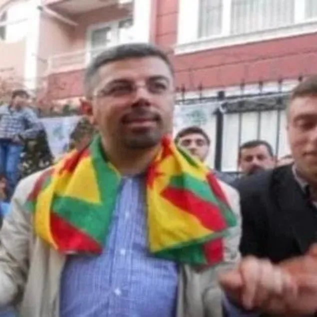 Elebaşının avukatı gözaltında!