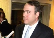 Son dakika: Abdullah Gül ve Ahmet Davutoğlunun danışmanlığını yapan eski büyükelçi Gürcan Balıka FETÖden verilen hapis cezası onandı