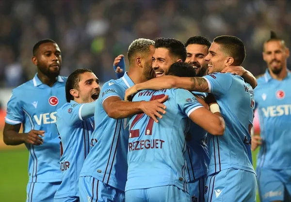ziraat-turkiye-kupasinda-5-tur-eslesmeleri-belli-oldu-iste-galatasaray-fenerbahce-besiktas-ve-trabzonsporun-ra-1668169796550.jpeg Ziraat Türkiye Kupası'nda 5. tur eşleşmeleri belli oldu! İşte Galatasaray, Fenerbahçe, Beşiktaş ve Trabzonspor'un rakipleri...-3