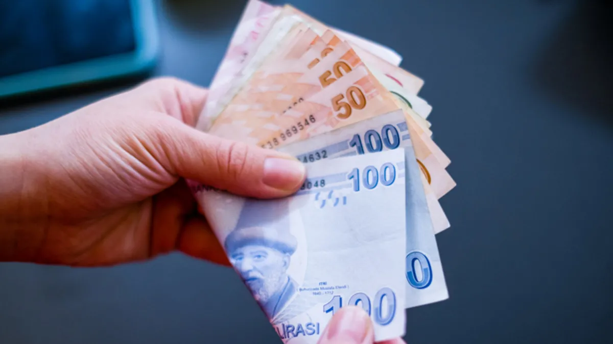 Şubat ayı yaşlılık maaşı yattı mı 2025? Zamlı 65 yaş aylığı ve engelli maaşları ne zaman yatacak?