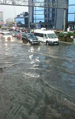 Aşırı yağışlar hayatı olumsuz etkiliyor