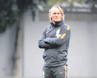 365 gün çalışan yok