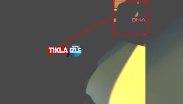 İETT otobüsünde cinsel ilişki kamerada 🔞 İETT otobüsünde cinsel ilişkiye giren çifti cep telefonuyla görüntüledi 📺 VİDEO