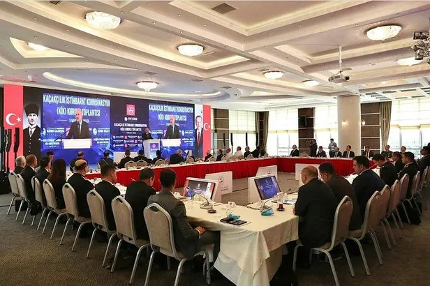 icisleri-bakani-suleyman-soyludan-kemal-kilicdarogluna-sadat-tepkisi-1652883380665.jpeg İçişleri Bakanı Süleyman Soylu'dan Kemal Kılıçdaroğlu'na 'SADAT' tepkisi-3