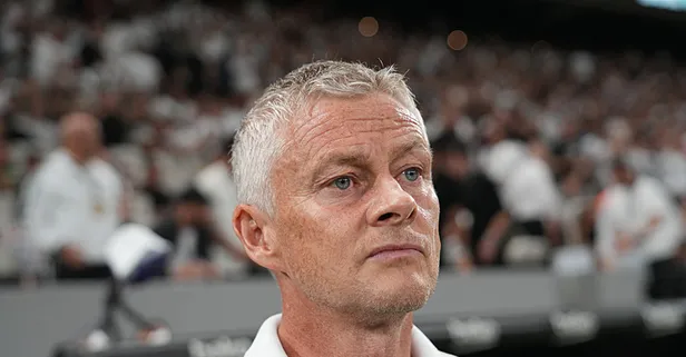 Beşiktaş tribünlerinde Solskjaer'e büyük şok! Sergen Yalçın sesleri