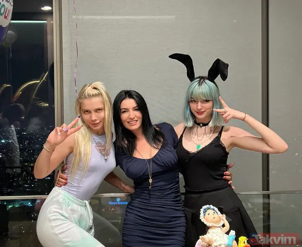 Yılmaz Morgül 59 yaşında damatlık giymişti! Canlı yayında hıçkıra hıçkıra ağladı: "Delirdim galiba diyorum, krizler geliyor..." - 16