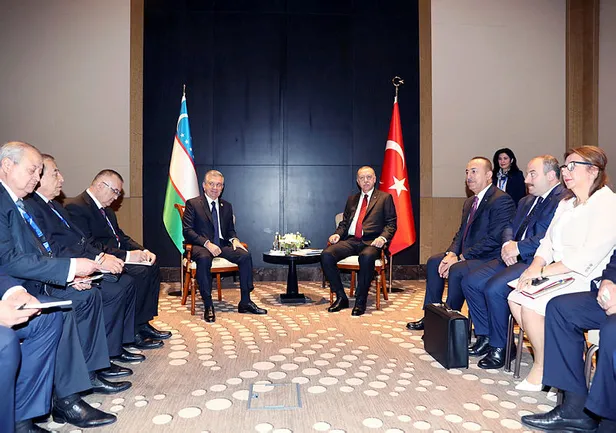 Son dakika: Başkan Erdoğan, Özbekistan Cumhurbaşkanı Mirziyoyev ile bir araya geldi-1