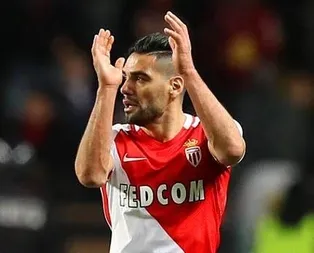 Son dakika: Galatasarayın yeni transferi Falcao İstanbulda!