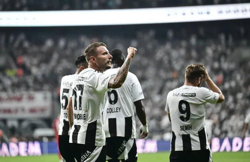 Beşiktaş'ta yaprak dökümü! 5 yıldıza veda - 1