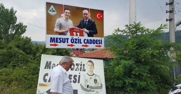 Mesut Özil'in memleketindeki o tabela değiştirildi!