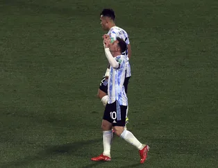 Arjantinli yıldız Messi, Brezilyalı Pele'yi geçti! Bolivya karşısında yaptığı "hat-trick" sonrası zirvenin yeni sahibi