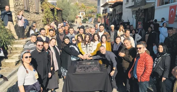 ATV'nin yeni dizisi Zembilli sete çıktı!