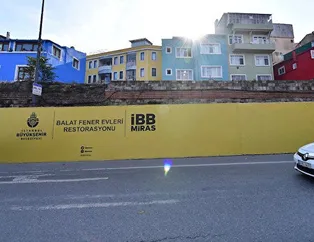 CHP’li İBB yine kendi pankartını asıp algı yaptı