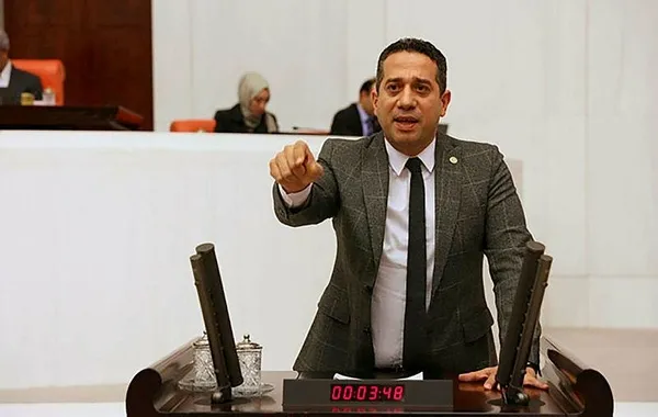 sanli-turk-ordusuna-satilmis-diyen-chpli-ali-mahir-basarir-bu-kez-de-yatirimlari-hedef-aldi-1610394862909.jpeg Şanlı Türk ordusuna 'satılmış' diyen CHP'li Ali Mahir Başarır bu kez de yatırımları hedef aldı!-2