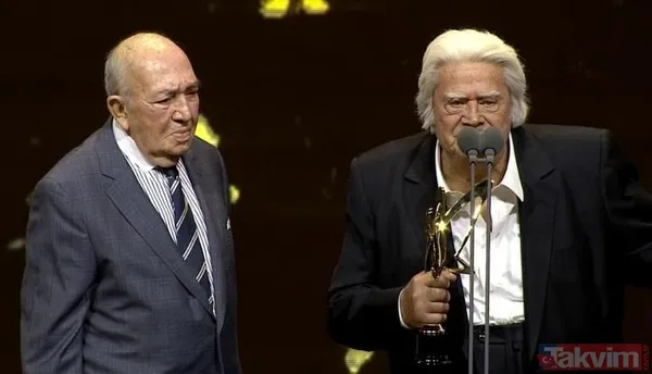 İrem Helvacıoğlu ile Ulaş Tuna Astepe en iyi dizi çifti oldu! 45. Altın Kelebek Ödülleri kime verildi? 2018 - 22