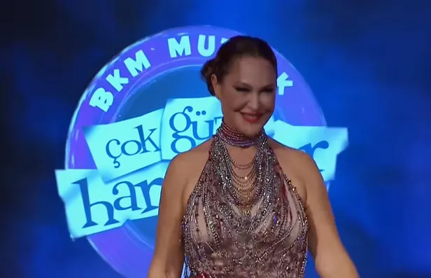 2021e-coskulu-geri-sayim-yilbasinda-televizyon-ekranlarinda-hangi-programlar-olacak-sampiyonlar-ligi-gibi-1609187064485.jpg 2021'e coşkulu geri sayım! Yılbaşında televizyon ekranlarında hangi programlar olacak? Şampiyonlar Ligi gibi...-5