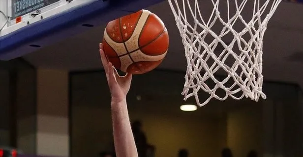 Anadolu Efes farka gitti: 96-63