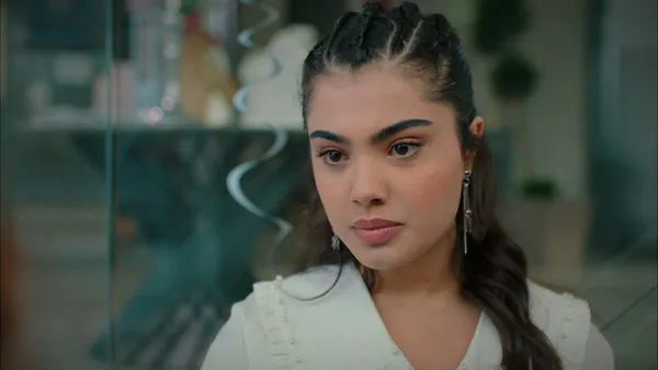 leyla-oldu-mu-kardeslerim-74-bolum-fragmani-yayinlandi-yardim-cagirin-cabuk-1672678098812.jpg Leyla öldü mü? Kardeşlerim 74. bölüm fragmanı yayınlandı: “Yardım çağırın çabuk!”-4