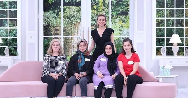 esra erol da buyuk bulusma hasret sona erdi isilay bugune kadar hic gormedigi annesine kavustu takvim esra erol da buyuk bulusma hasret sona erdi isilay bugune kadar hic gormedigi annesine kavustu takvim