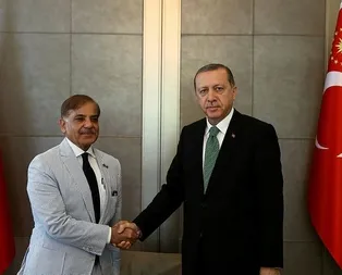 Pakistanlı lider Şeriften Türkiyeye Keşmir teşekkürü