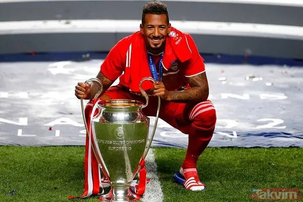 2025 yılında futbolu bıraktılar! İşte sahalara veda eden isimler - 13