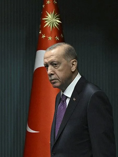 kabine-toplantisi-sonrasi-baskan-erdogandan-onemli-aciklamalarda-bulundu-1691427012599.jpeg Kabine Toplantısı sonrası Başkan Erdoğan önemli açıklamalarda bulundu-5