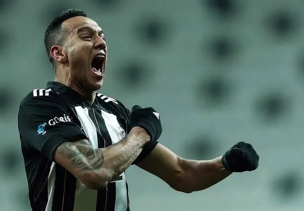 gule-gule-josef-de-souza-besiktas-tffye-bildirdi-1676631400445.jpeg Güle güle Josef de Souza! Beşiktaş TFF'ye bildirdi-2