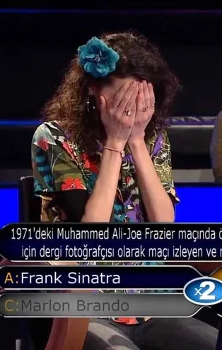 Kim Milyoner Olmak İster'de izleyenleri şoke eden Muhammed Ali sorusu: 1971'deki maçında fotoğraf çeken kimdir?