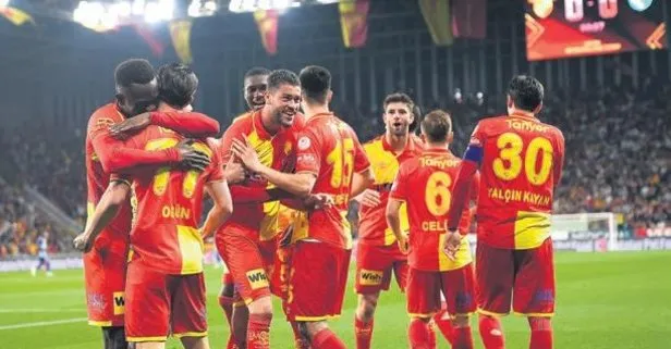 Göztepe geliyor!