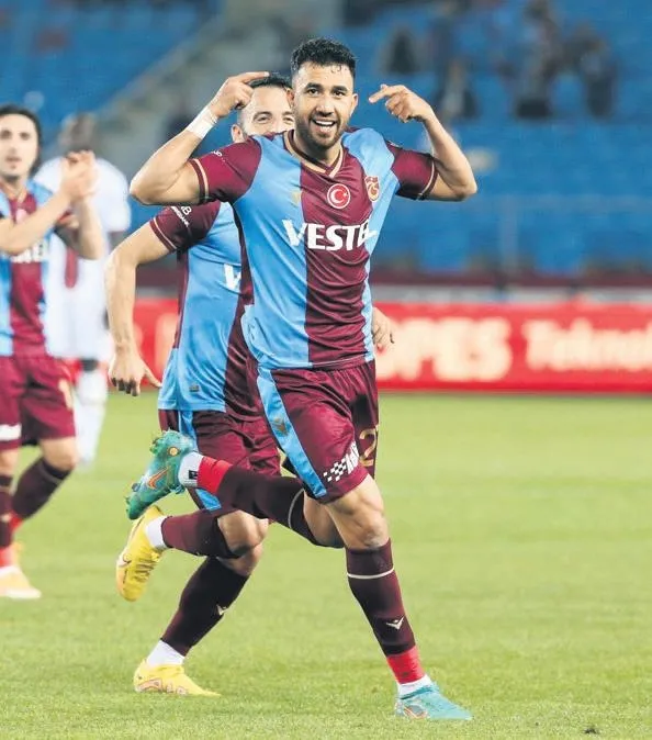 fenerbahce-krunic-ile-bir-kez-daha-masaya-oturacak-1704751499354.jpeg Fenerbahçe Krunic ile bir kez daha masaya oturacak-6