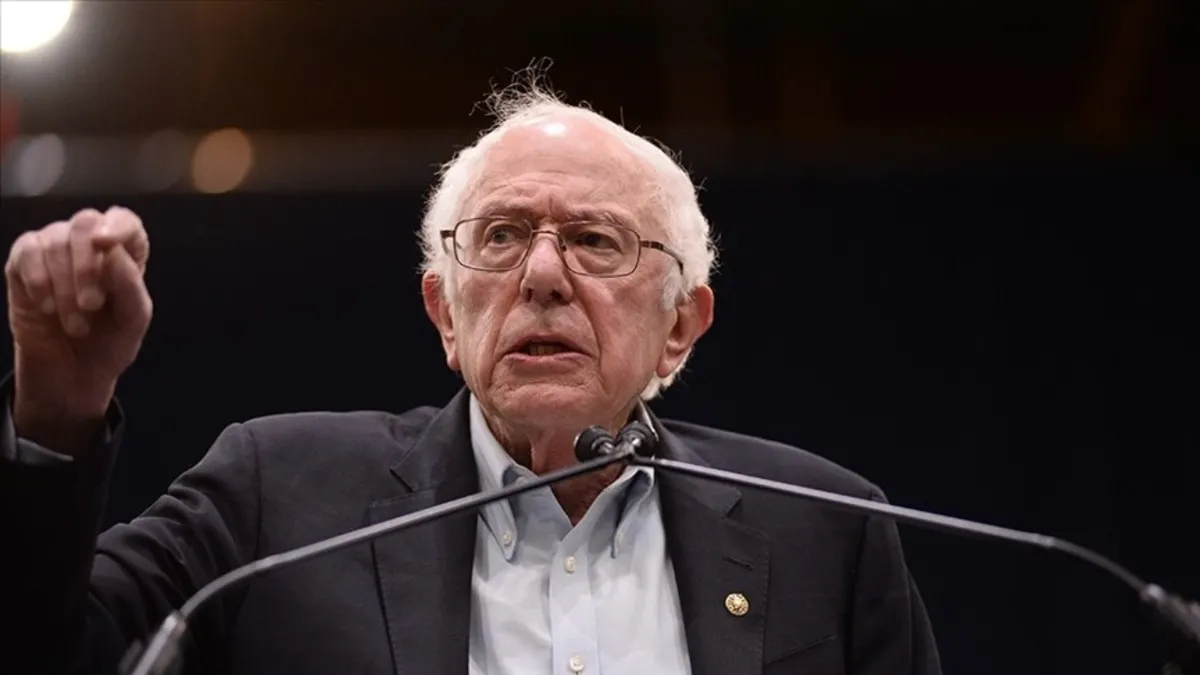 Sanders'tan senatörlere tepki: ''Masum insanlar sürekli vuruluyor''