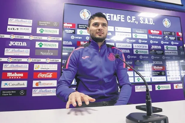 galatasarayda-gedson-transferi-yilan-hikayesine-dondu-1643317386121.jpeg Galatasaray'da Gedson transferi yılan hikayesine döndü!-10