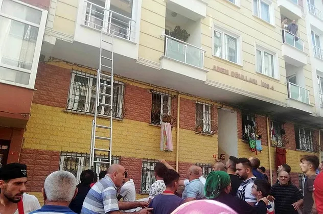 İstanbul Esenyurt'ta korkutan yangın!