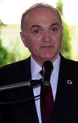 "FETÖ, TÜBİTAK projelerini sabote etti"