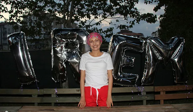 2.5 yıldır kanserle mücadele eden İrem Ayvalı'dan kahreden haber-1