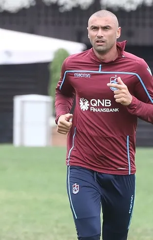 Beşiktaş yönetimi Burak Yılmaz'ı veto etti