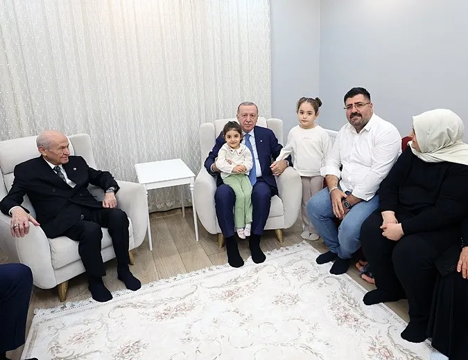 Başkan Erdoğan Hatay’da depremzede ailenin hayalini gerçekleştirdi