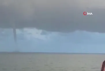 İskenderun Körfezi'nde oluşan hortum böyle görüntülendi