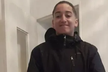 Polisten Müslüman gence ölüm kurşunu!