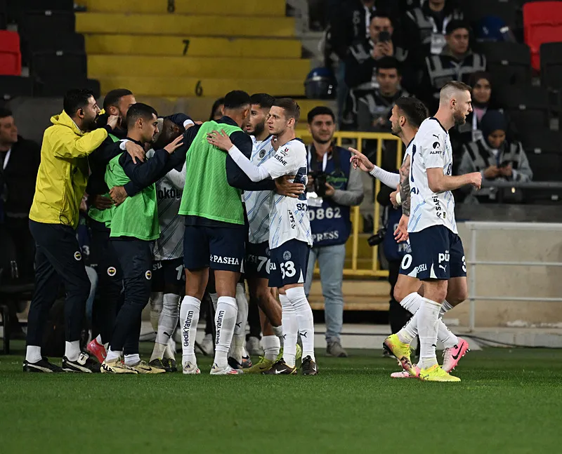 Spor yazarları Gaziantep FK - Fenerbahçe maçını yorumladı! "Ağam eğlenir" - 4
