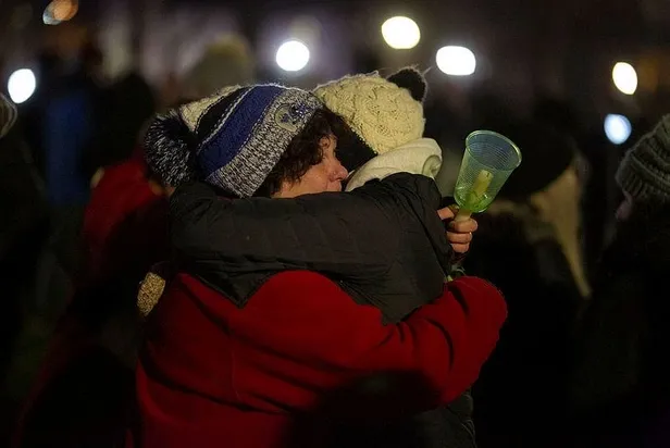 ABD'deki vahşetin sorumlusu yakalandı! Darrell Brooks birinci derece cinayetten yargılanacak-4
