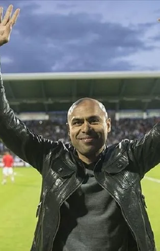 Mert Nobre'den QUIZ'e özel itiraflar! En'leri cevaplayıp bombaladı! En sevmediğim hoca...