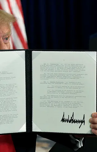 Ve Trump imzayı attı! ABD'de koronavirüs kararnamesi