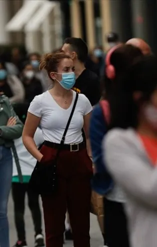 Son dakika: Koronavirüs yine mutasyona uğradı! Bu kez antikorlardan da kaçıyor! Dikkat çeken Sinovac aşısı detayı!