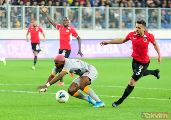 Galatasaray taraftarından Fatih Terim'e büyük tepki: Sorun Levent hocada değilmiş - 43