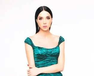 Ece’ye aşk lazım