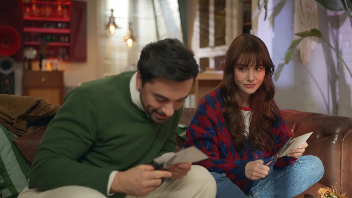 medeni-haller-filmi-vizyon-tarihi-konusu-ve-oyunculari-1790931869190.jpg Özge Gürel, Gökhan Alkan ve Burak Çelik'in başrolünde yer aldığı "Medeni Hâller" 9 Ekim'de vizyonda-2