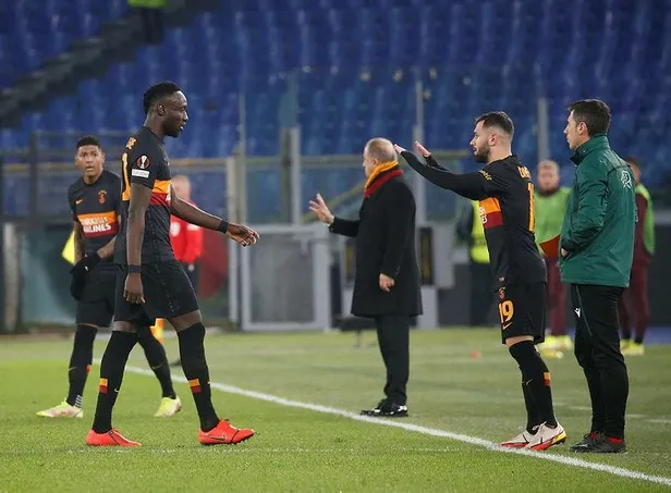 Birçok alanda dev takımları geride bırakan Galatasaray artık kupayı hedefliyor! İşte 2000 ruhu!-4