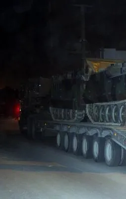 Sınıra tank sevkiyatı yapıldı